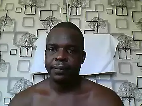 Snapshot of Chumba_001 chatting on 02.11.25 Chumba 001 online show from 02.11.25
