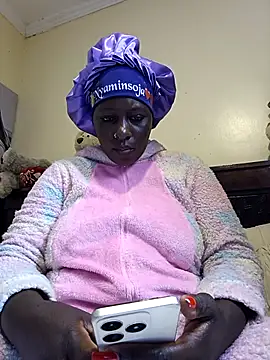 Snapshot of Poisonous_Ivy chatting on 04.04.26 Poisonous Ivy online show from 04.04.26