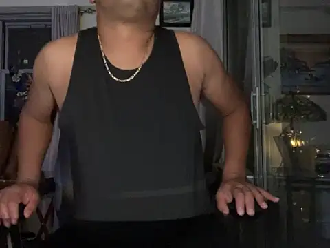 Snapshot of ThickDick_Daddy chatting on 10.12.25 ThickDick Daddy online show from 10.12.25