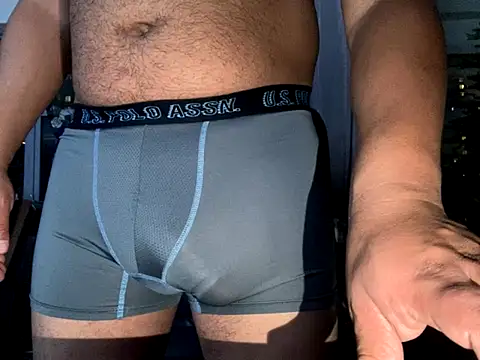 Snapshot of ThickDick_Daddy chatting on 11.22.25 ThickDick Daddy online show from 11.22.25