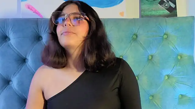 Paola Lyon  online show from 03.02.26