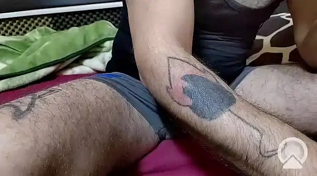 Snapshot of Arabeyes chatting on 03.18.25 Arabeyes online show from 03.18.25