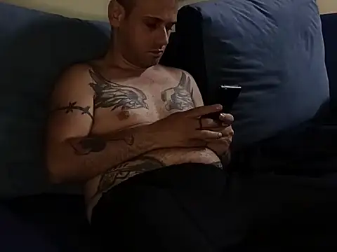 Snapshot of Arabeyes chatting on 09.08.25 Arabeyes online show from 09.08.25