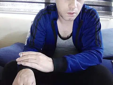 Snapshot of Arabeyes chatting on 10.21.25 Arabeyes online show from 10.21.25