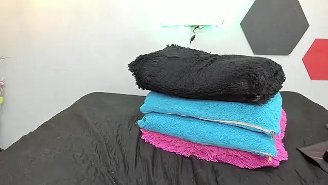 martinaclark online show from 02.12.25