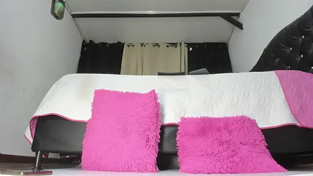 martinaclark online show from 02.04.26