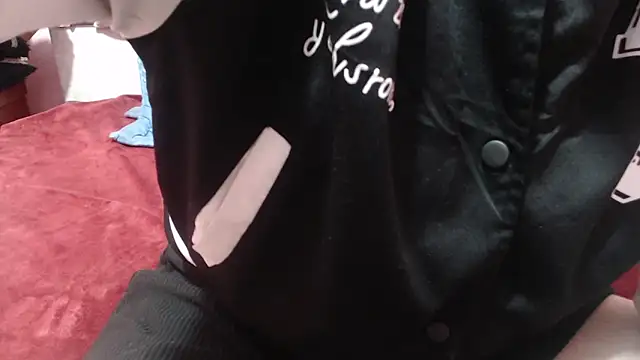 nadescomthxx online show from 10.21.25