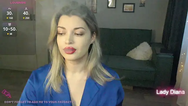 Snapshot of LancasterLady chatting on 12.16.24 LancasterLady online show from 12.16.24