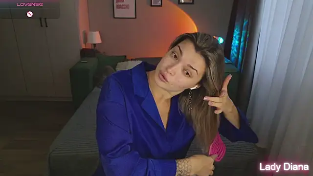 Snapshot of LancasterLady chatting on 10.03.25 LancasterLady online show from 10.03.25