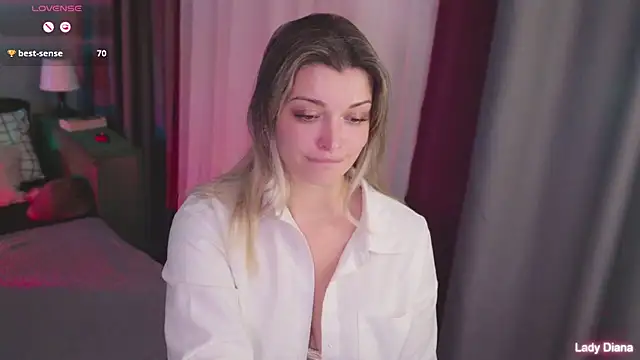 Snapshot of LancasterLady chatting on 11.21.25 LancasterLady online show from 11.21.25