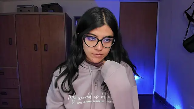 Snapshot of valerie__skyy chatting on 01.24.25 valerie skyy online show from 01.24.25