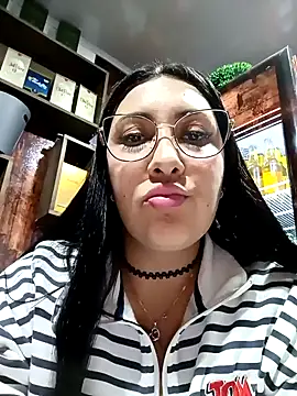 Snapshot of my-kitty chatting on 02.01.25 my-kitty online show from 02.01.25