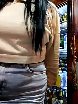 Snapshot of my-kitty chatting on 02.23.25 my-kitty online show from 02.23.25