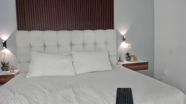 Snapshot of sofi_potter_ chatting on 03.07.26 sofi potter online show from 03.07.26