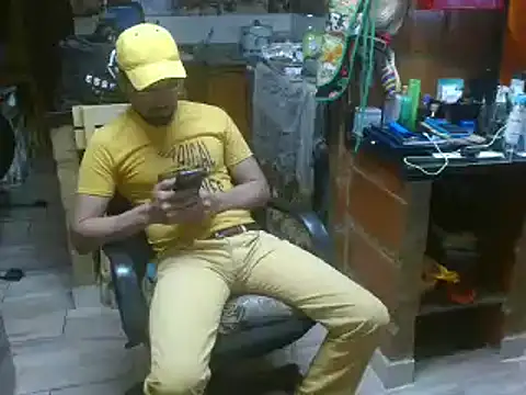 Dr Pocholate84 online show from 01.08.25