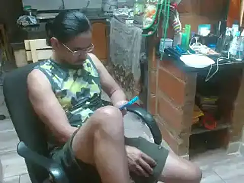 Dr Pocholate84 online show from 01.08.25