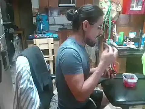 Dr Pocholate84 online show from 01.10.25