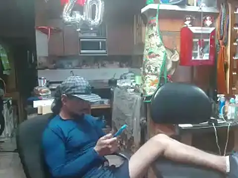 Dr Pocholate84 online show from 01.13.25