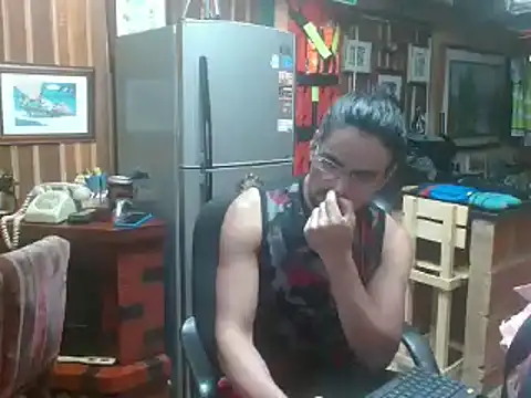 Dr Pocholate84 online show from 01.23.25