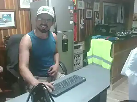 Dr Pocholate84 online show from 01.29.25