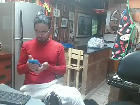 Dr Pocholate84 online show from 03.10.25