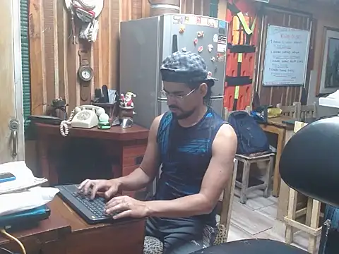 Dr Pocholate84 online show from 10.07.25