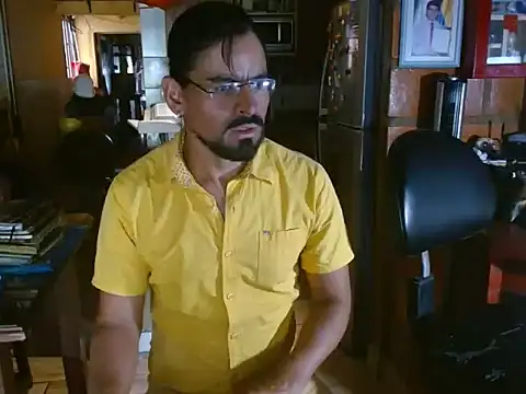 Dr Pocholate84 online show from 06.23.26