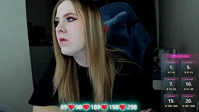 Olivia Munk online show from 02.10.26