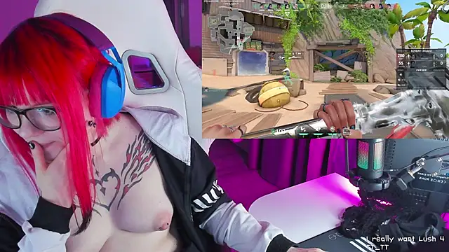 Snapshot of Yumi_Youkai chatting on 03.11.25 Yumi Youkai online show from 03.11.25