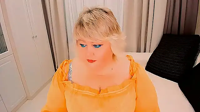 BIGTITSBBW online show from 10.25.25