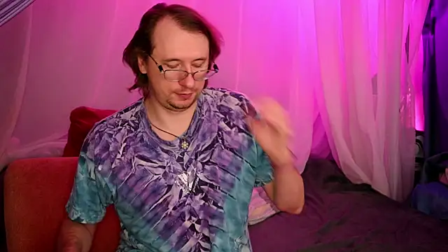 Snapshot of Claudia_and_elon_ chatting on 10.01.25 Claudia and elon online show from 10.01.25