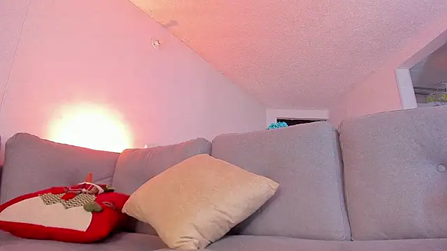 DAHLIA BROWNIE online show from 12.28.24