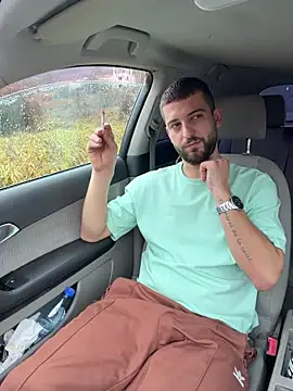 ElChapoGuzman95 online show from 11.23.25