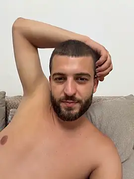 ElChapoGuzman95 online show from 06.10.26