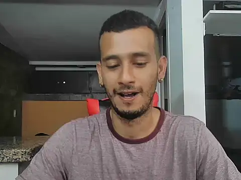 talktome4 online show from 06.12.26