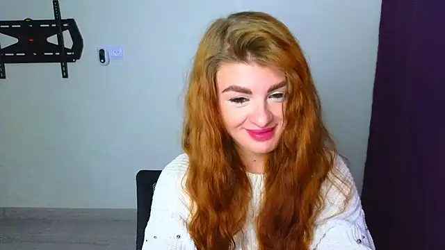 Snapshot of _comefeelme_ chatting on 02.14.25 comefeelme online show from 02.14.25