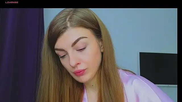 Snapshot of _comefeelme_ chatting on 03.21.25 comefeelme online show from 03.21.25