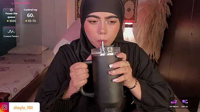 shayla 18 online show from 12.22.25