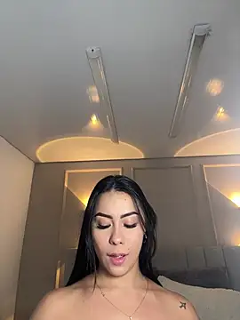 Snapshot of Miss_blue69 chatting on 02.18.25 Miss blue69 online show from 02.18.25