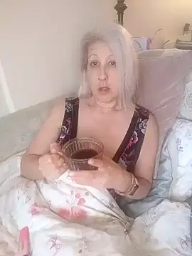 MaggieMoonxxx online show from 12.16.24