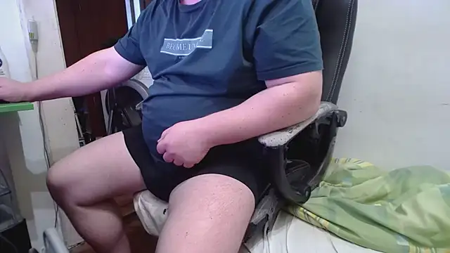 Snapshot of tipko123 chatting on 11.03.25 tipko123 online show from 11.03.25