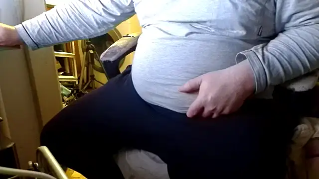 Snapshot of tipko123 chatting on 11.20.25 tipko123 online show from 11.20.25