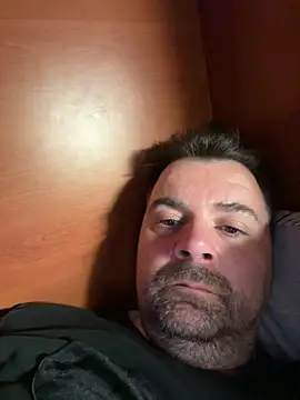 Snapshot of h4cAlex chatting on 12.20.24 h4cAlex online show from 12.20.24