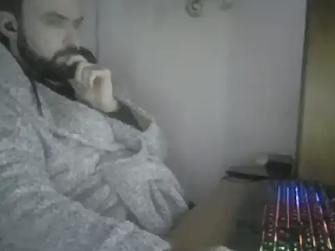 Snapshot of joaodias_97 chatting on 12.16.24 joaodias 97 online show from 12.16.24