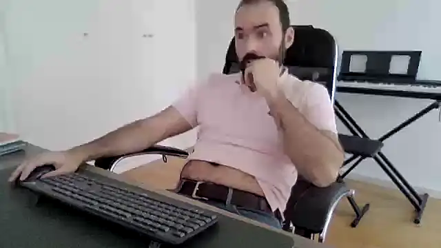 Snapshot of joaodias_97 chatting on 03.29.26 joaodias 97 online show from 03.29.26