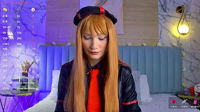 Snapshot of CarolReeves chatting on 01.31.25 CarolReeves online show from 01.31.25