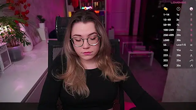 RemyCute online show from 02.13.26