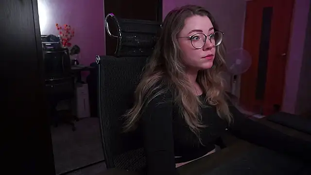 RemyCute online show from 06.25.26