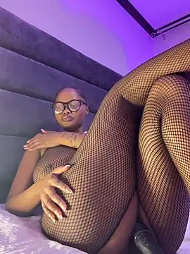 Neelo-Smith online show from 06.05.26