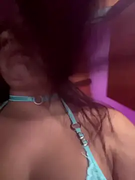 Alicia Ruiz online show from 02.07.25